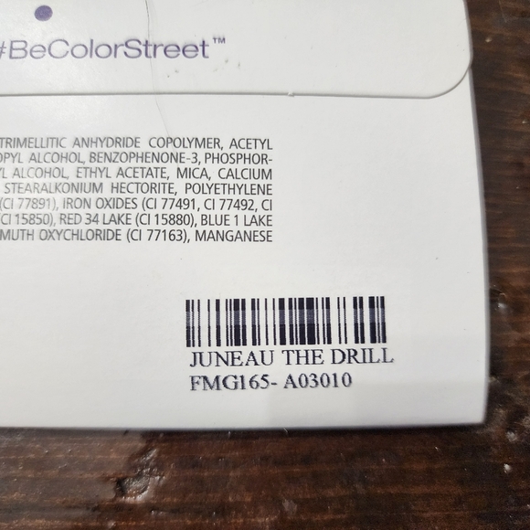 👸💅 NWT Color Street Nail Strips-Packaged Opened- Juneau the Drill - Picture 3 of 10